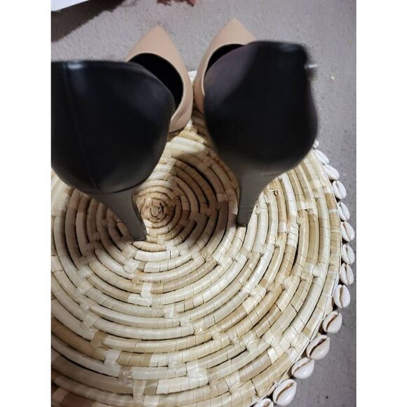 Calvin Klein pumps sz10 - Picture 3 of 5